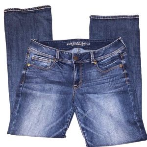 Women’s American Eagle Kick Boot Jeans